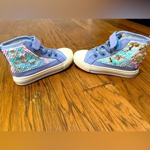 Girls toddler 9T never worn